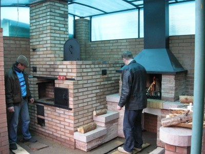 Русская печь с барбекю.JPG